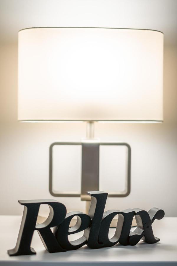 D'City Apartment, Up To 5 Guests Данди Экстерьер фото