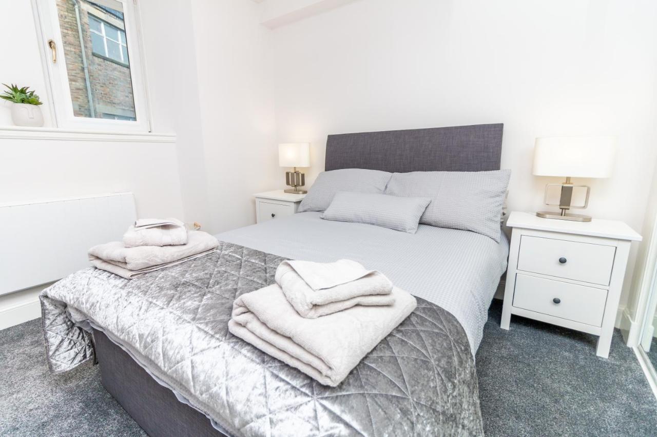 D'City Apartment, Up To 5 Guests Данди Экстерьер фото